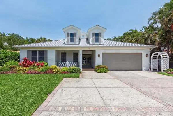140 Miramar Boulevard Ne, ST PETERSBURG, FL 33704