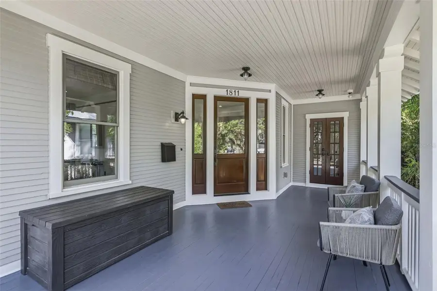 1811 W Hills Avenue, Tampa, FL 33606 - #3