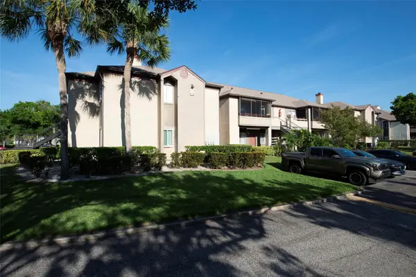 10263 Gandy Boulevard N #2202, ST PETERSBURG, FL 33702