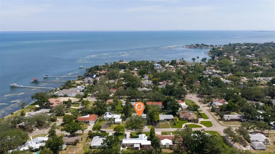 120 59th Avenue S, Saint Petersburg, FL 33705 - #2