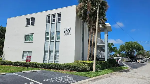 9950 47th Avenue N #303, ST PETERSBURG, FL 33708