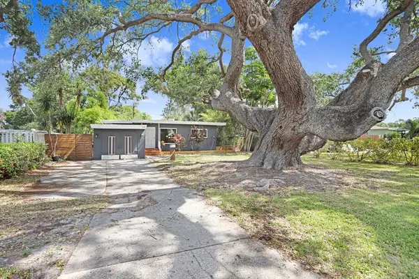 779 Bayou Blvd S, ST PETERSBURG, FL 33705