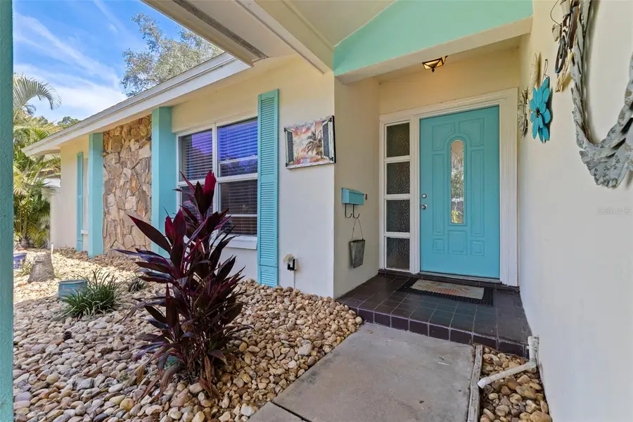 201 58th Avenue S, Saint Petersburg, FL 33705 - #2