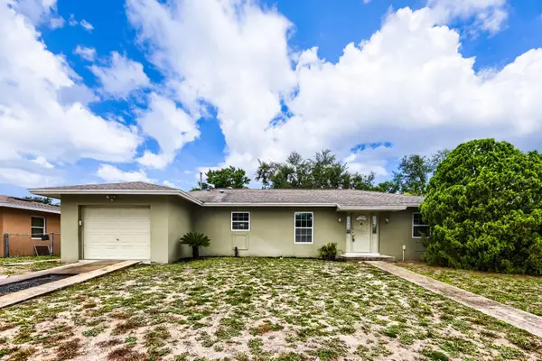 1252 Garret Avenue, SPRING HILL, FL 34606