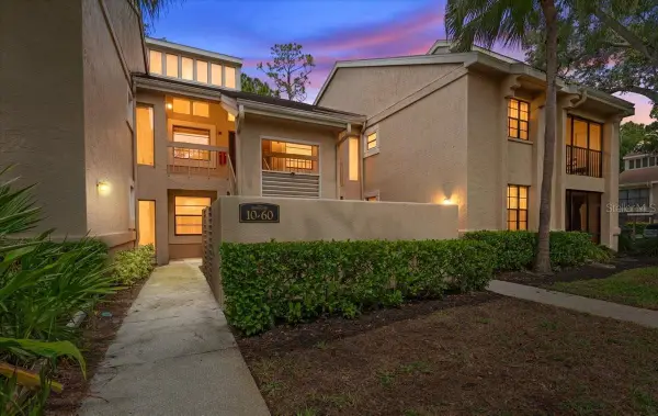10 Shamrock Way #10, OLDSMAR, FL 34677