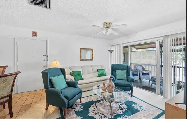 3853 S Lake Drive #165, TAMPA, FL 33614