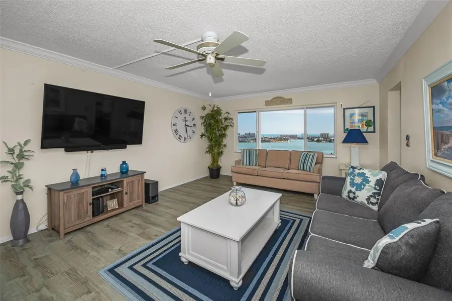 4525 Cove Circle #1207, Saint Petersburg, FL 33708 - #3