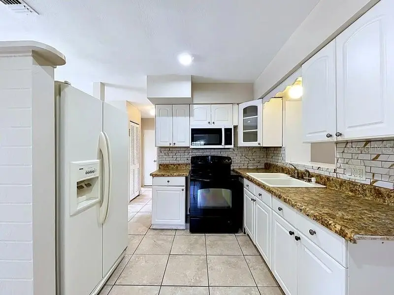 7018 54th Avenue N, Saint Petersburg, FL 33709 - #2