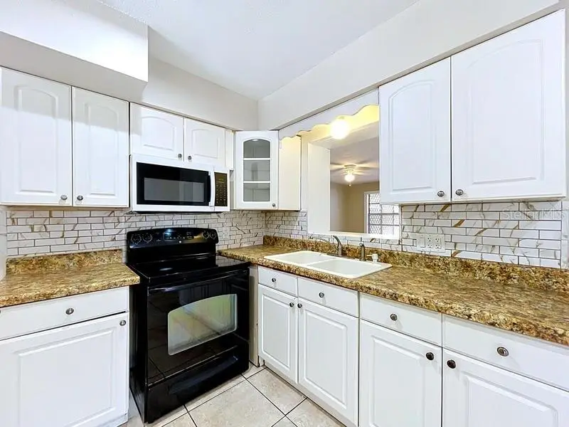 7018 54th Avenue N, Saint Petersburg, FL 33709 - #3