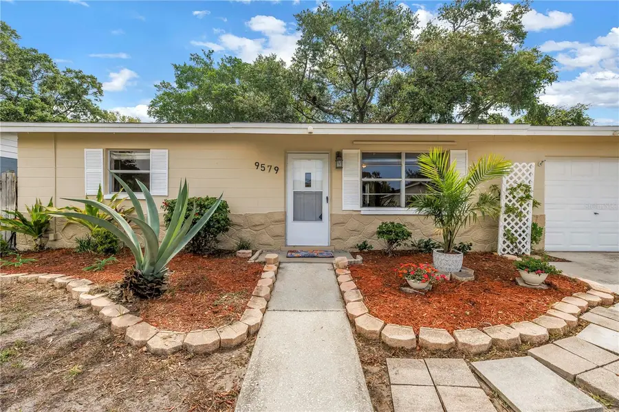 9579 Golden Grove Street, Seminole, FL 33772 - #2