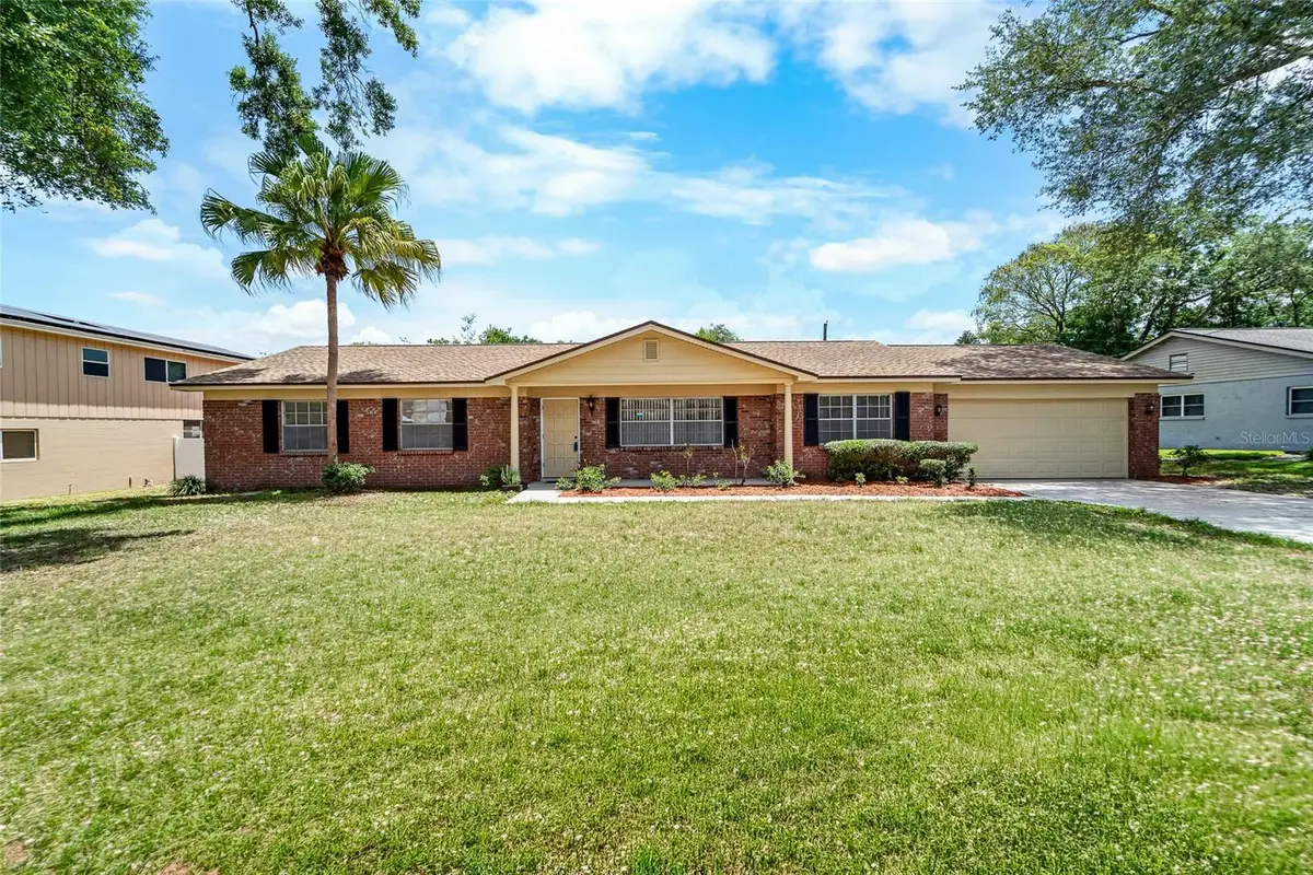 11003 Kewanee Drive, Temple Terrace, FL 33617 - #1