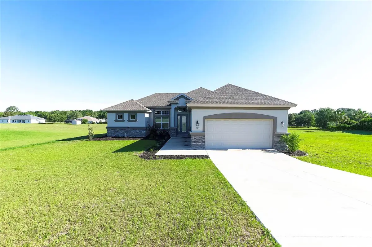 725 E Charleston Court, Hernando, FL 34442 - #1