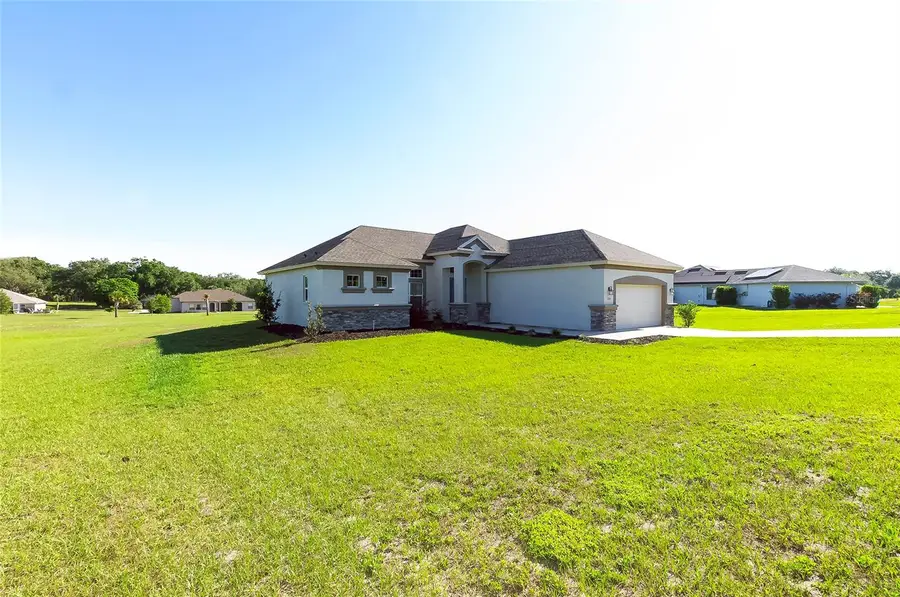 725 E Charleston Court, Hernando, FL 34442 - #3