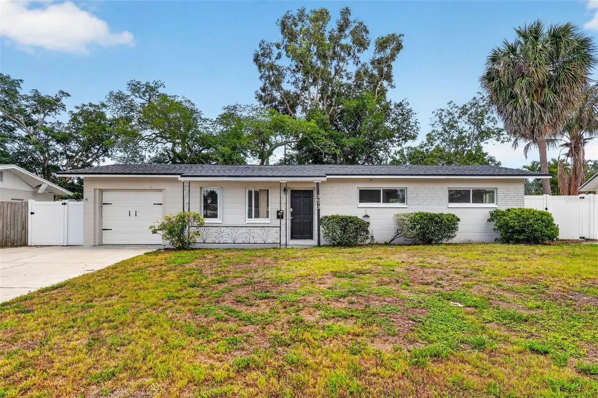 3673 Searobin Drive Se, Saint Petersburg, FL 33705 - #1
