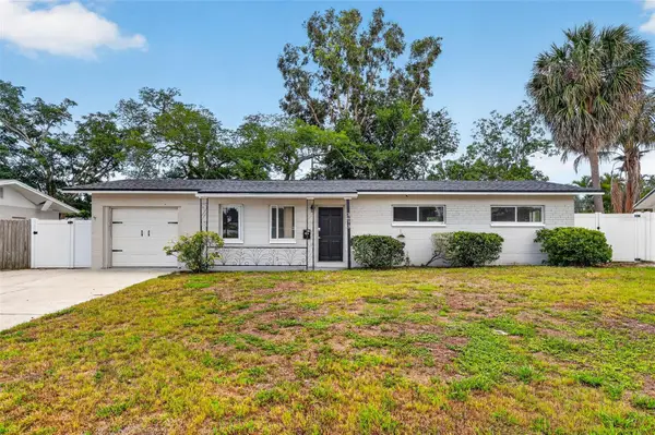 3673 Searobin Drive Se, ST PETERSBURG, FL 33705
