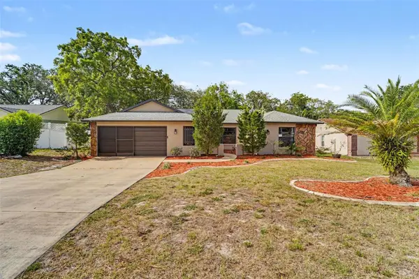 8168 Philatelic Drive, SPRING HILL, FL 34606
