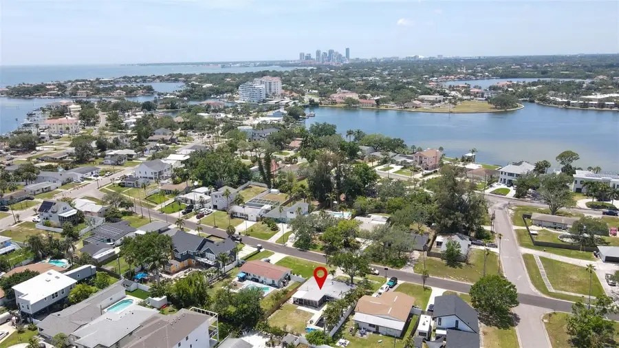 3727 Alabama Avenue Ne, Saint Petersburg, FL 33703 - #2