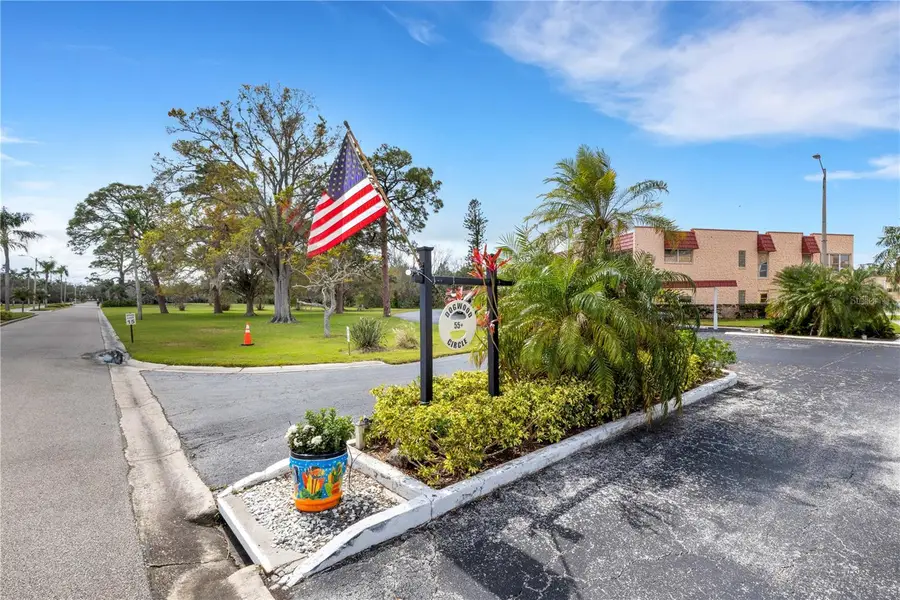 218 Dogwood Circle #218, Seminole, FL 33777 - #3