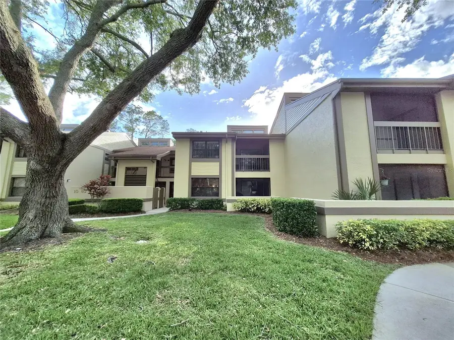 50 Woodlake Place, Oldsmar, FL 34677 - #2