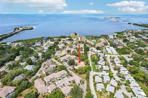 505 Windrush Bay Drive, TARPON SPRINGS, FL 34689