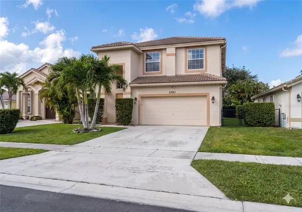11483 Beacon Pointe Lane, WELLINGTON, FL 33414