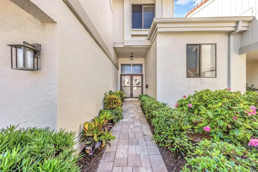 5650 Escondida Boulevard S, Saint Petersburg, FL 33715 - #2