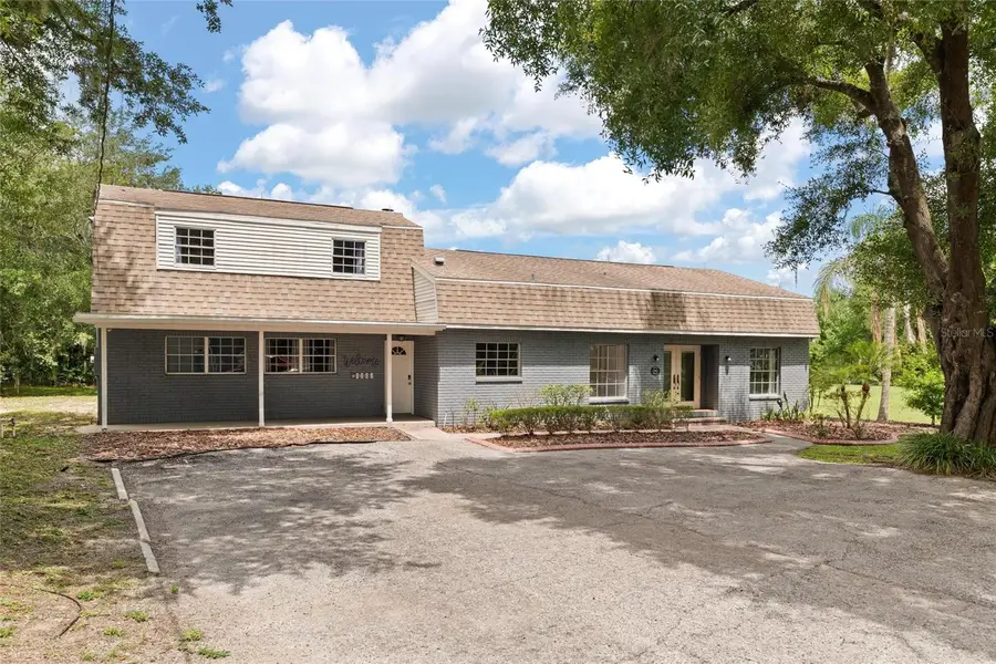 498 Lakewood Drive, Brandon, FL 33510 - #2