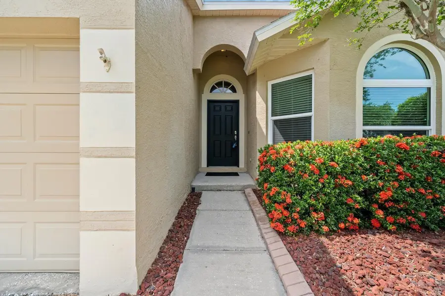 735 NE Addison Drive, Saint Petersburg, FL 33716 - #3