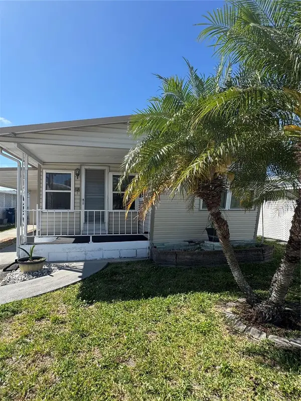 118 52nd Avenue W, BRADENTON, FL 34207
