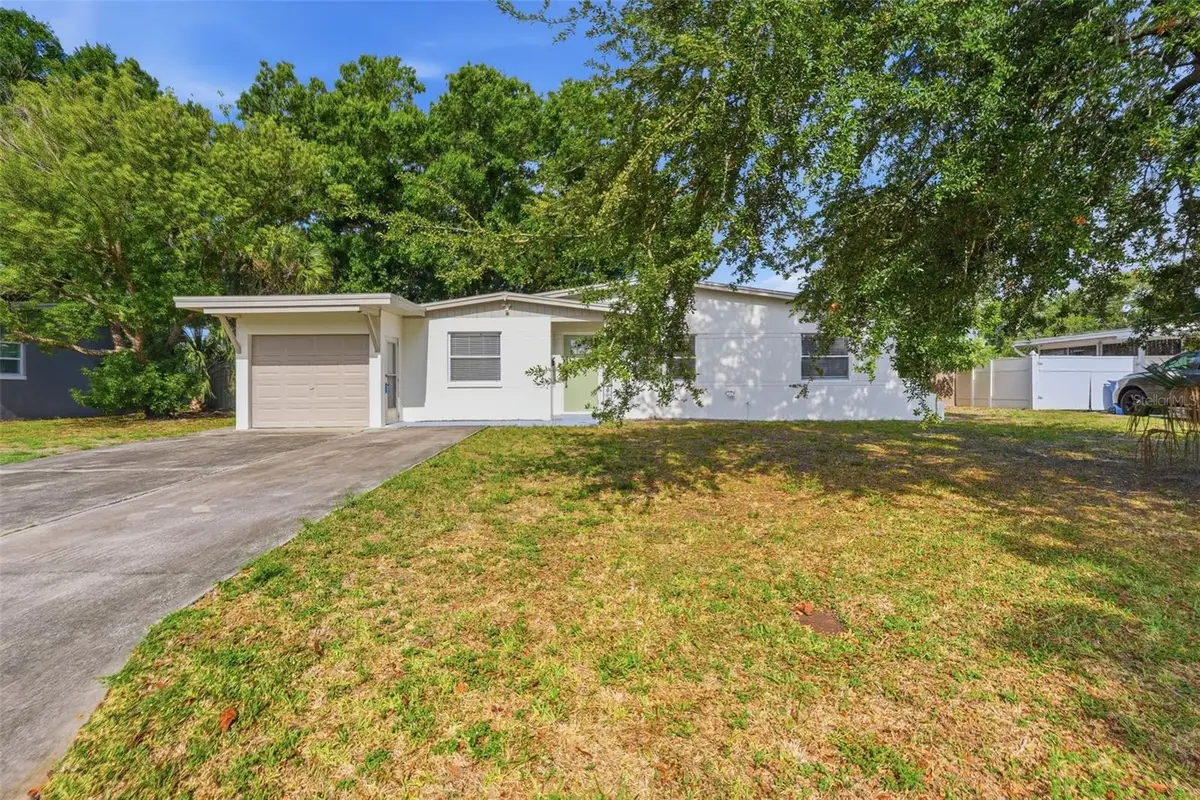 6000 12th Way N, Saint Petersburg, FL 33703 - #1
