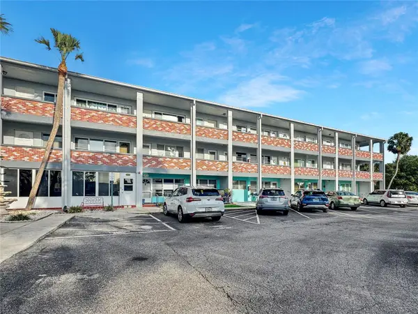 4300 58th Street N #1915, KENNETH CITY, FL 33709