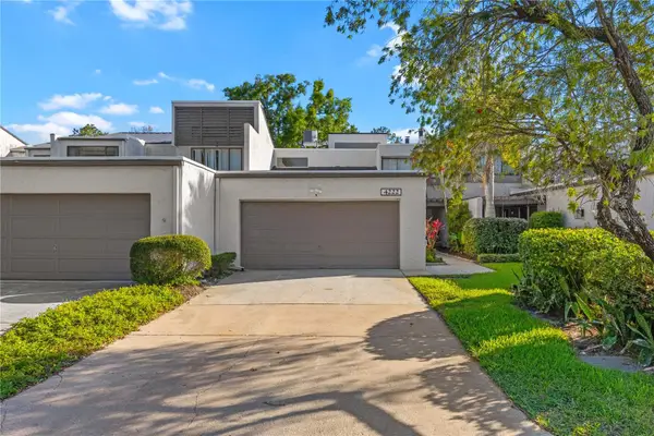 4222 Fairway Circle #4222, TAMPA, FL 33618