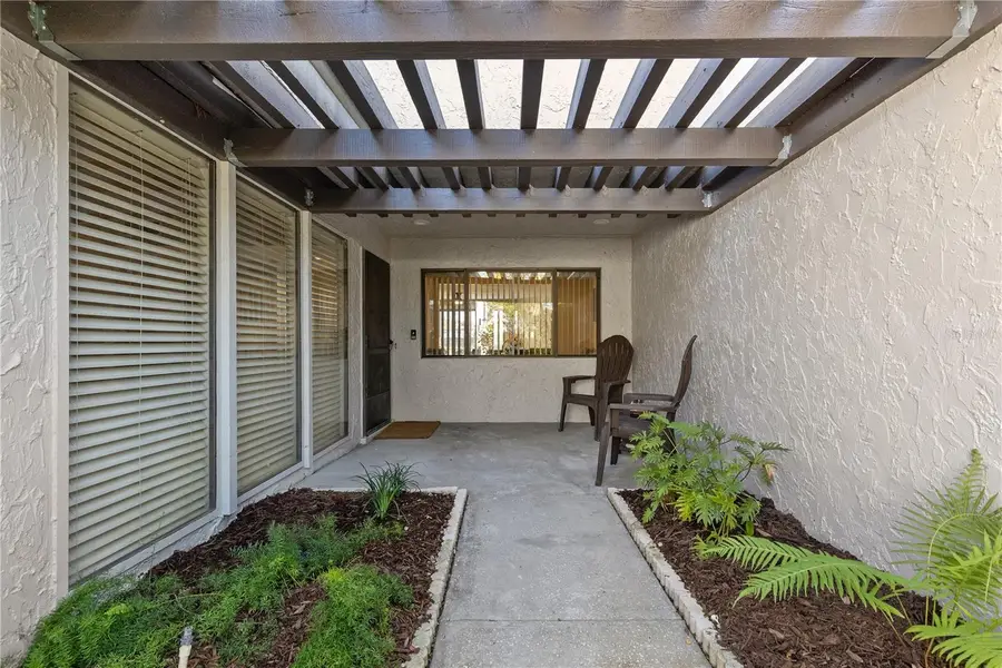 4222 Fairway Circle #4222, Tampa, FL 33618 - #3
