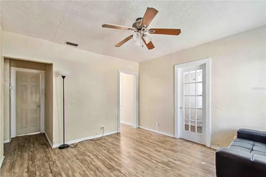 4411 3rd Avenue S, Saint Petersburg, FL 33711 - #3