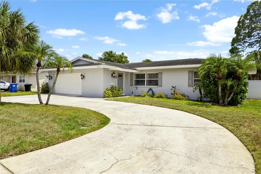 1930 74th Avenue N, Saint Petersburg, FL 33702 - #2