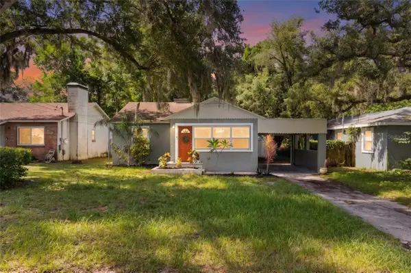 2013 E Henry Avenue, TAMPA, FL 33610