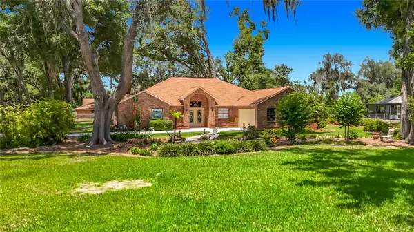 2702 Stafford Oaks Place, PLANT CITY, FL 33565