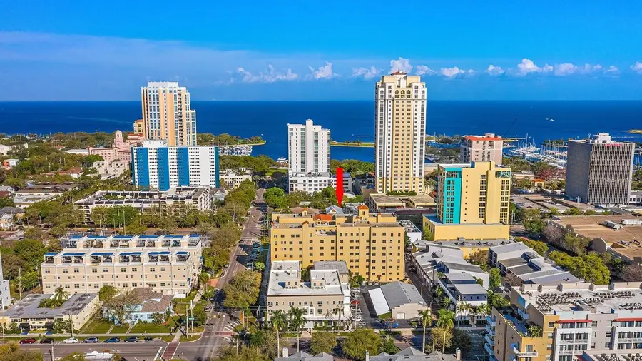 130 4th Avenue N #305, Saint Petersburg, FL 33701 - #3