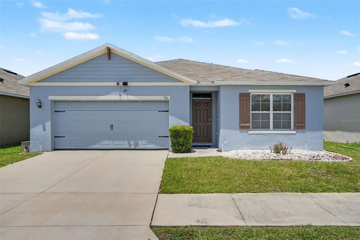 911 Waterville Dr, Auburndale, FL 33823 - #1