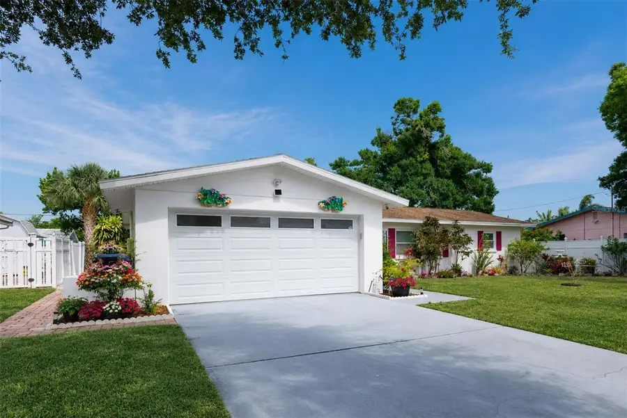 6212 20th Street S, Saint Petersburg, FL 33712 - #2