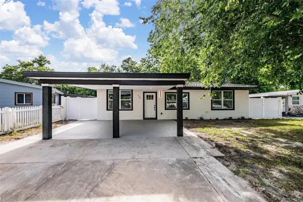 134 Emerald Lane, LARGO, FL 33771