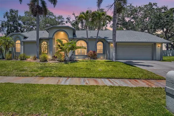 2654 Crystal Circle, DUNEDIN, FL 34698