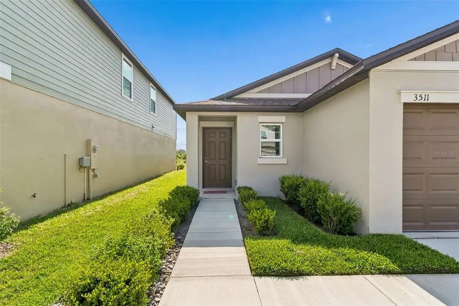 3511 Great Park Ct, Plant City, FL 33565 - #2