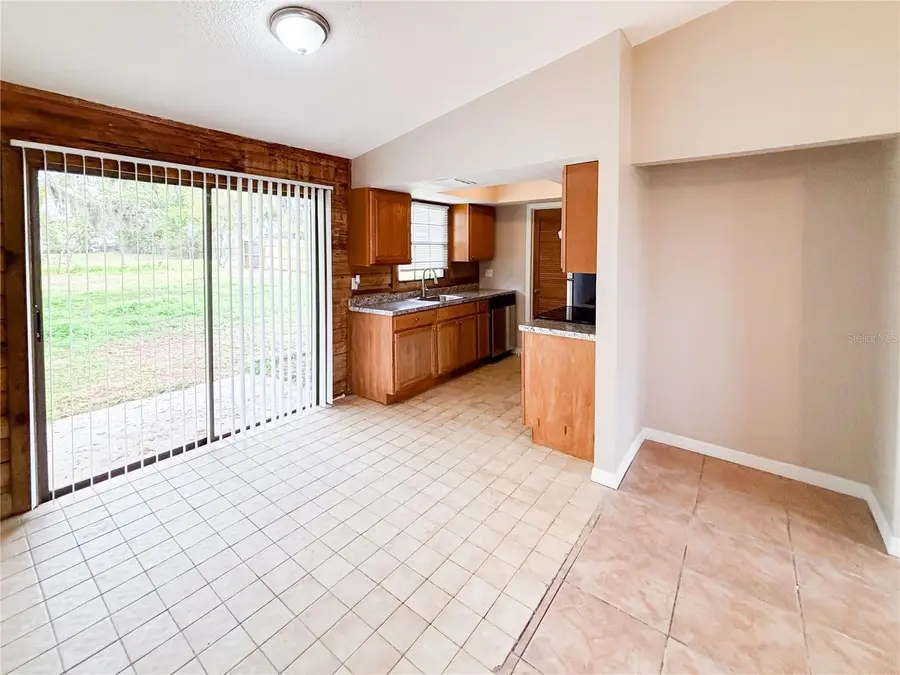 610 King Henry Court, Seffner, FL 33584 - #3
