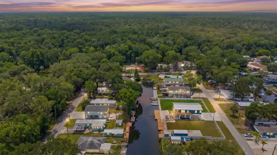 6183 Waverly Road, Weeki Wachee, FL 34607 - #3