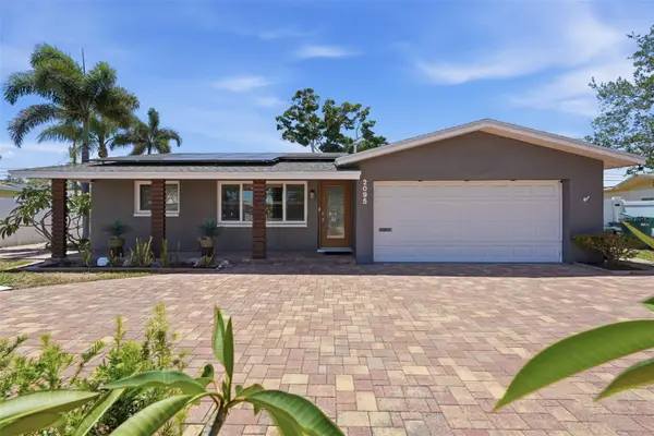 2095 Dolphin Boulevard S, ST PETERSBURG, FL 33707