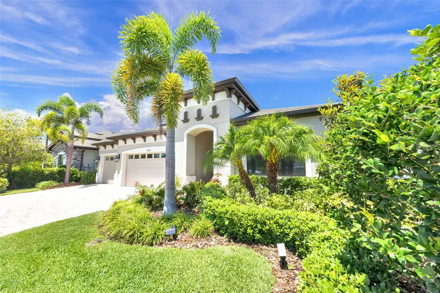 14610 Red Castle Ave, Lithia, FL 33547 - #3
