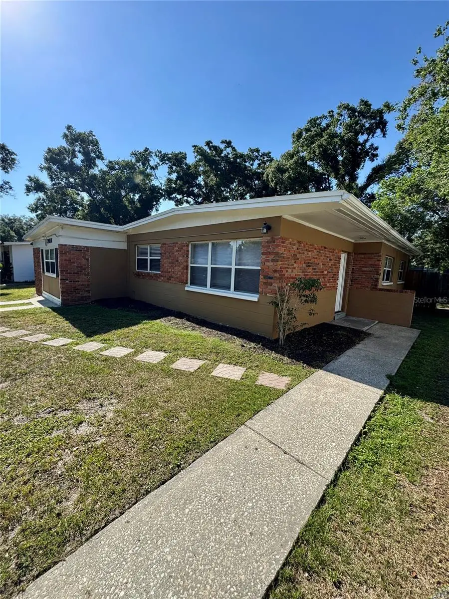 2016 E Crenshaw Street, Tampa, FL 33610 - #3