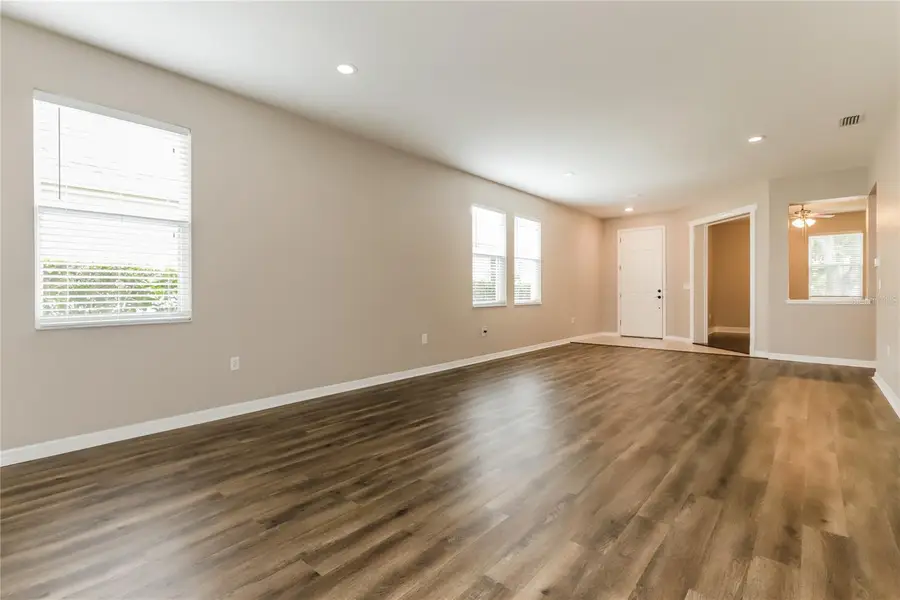 1035 Clearpointe Way, Lakeland, FL 33813 - #3