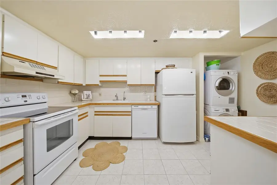 1 Key Capri #603W, Treasure Island, FL 33706 - #3